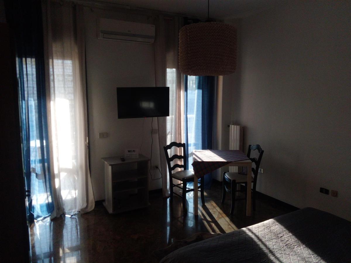Executive Center Rooms Bari Pokoj fotografie